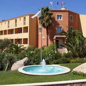 Hotel Le Nereidi & Con Piscina-tennis-fitness-parcheggio Coperto-sala Conferenze, La Maddalena (Sassari)